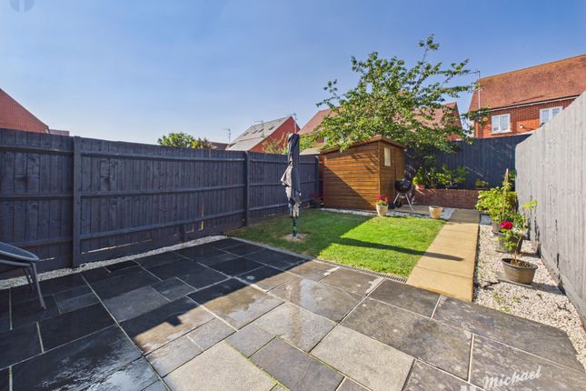 100 Prince Rupert Drive, Aylesbury photo 4
