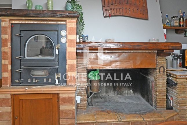 Apartment for sale in Viterbo, Latium, Italy