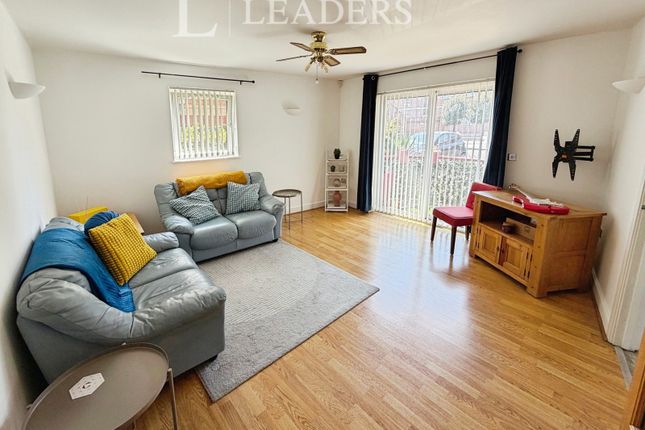 23 Jupiter Court,, Gunwharf Quays, Hampshire photo 2