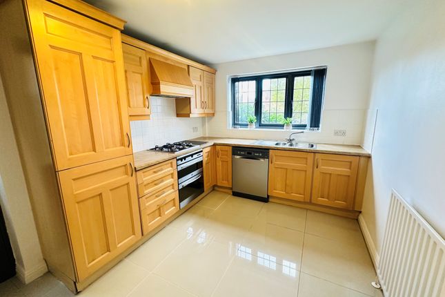 9, Nottingham photo 2