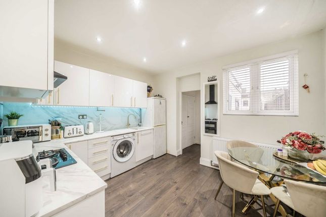 32, Darcy Road, London photo 3