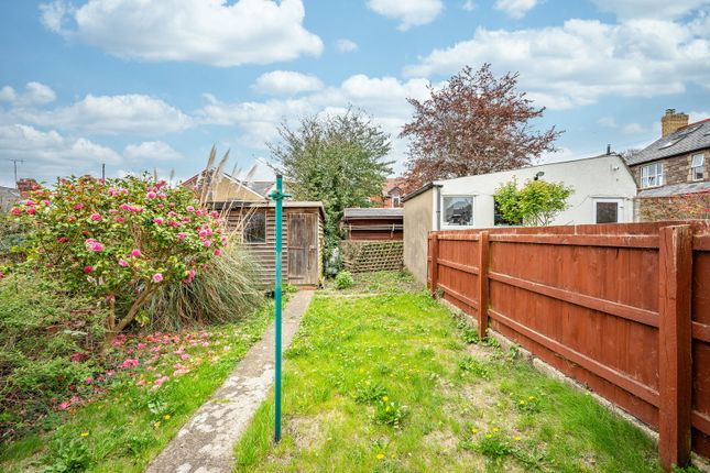 7, Summerfield Road, Abergavenny photo 2
