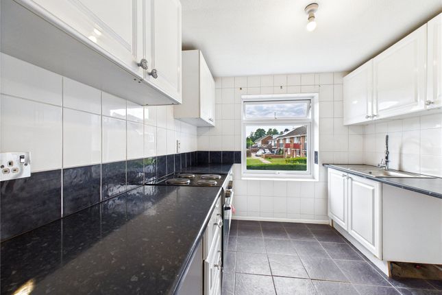15, Shortridge Court, Witham photo 4