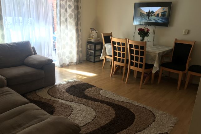 Flat for sale in Spring Place, Barking, Essex