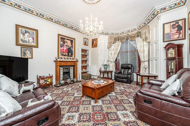 The Olde Manse, 66 Viewforth Street, Kirkcaldy photo 3