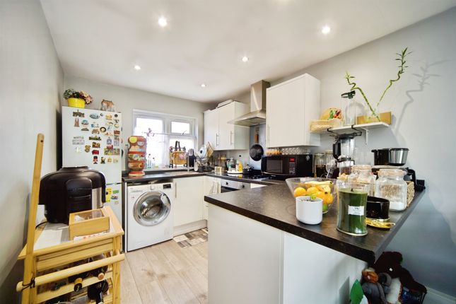 68, Rowan Drive, Broxbourne photo 4