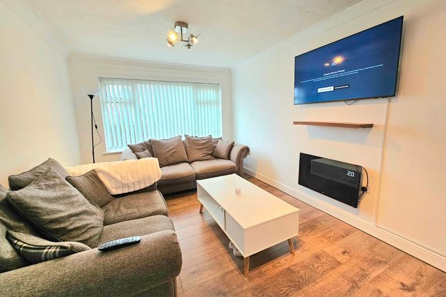 898 Aldridge Road, Great Barr, Birmingham photo 2