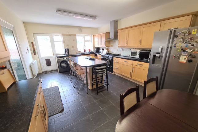 Bungalow for sale in Barkbythorpe Road, Leicester