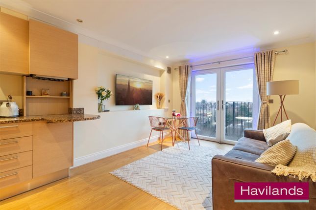 1-bed flat on 10 Brockley Court, 24a River Bank, London, £300,000
