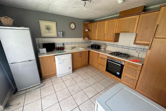 55 Mayflower road, Grays photo 2