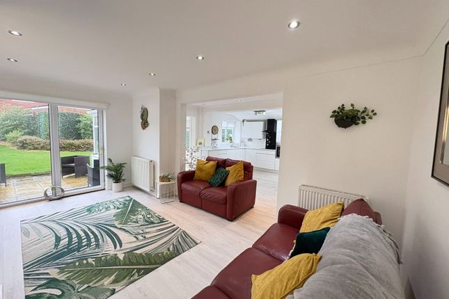 32, Alexander Drive, Liverpool photo 3