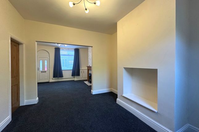 19, Woodshutts Street, Kidsgrove photo 3