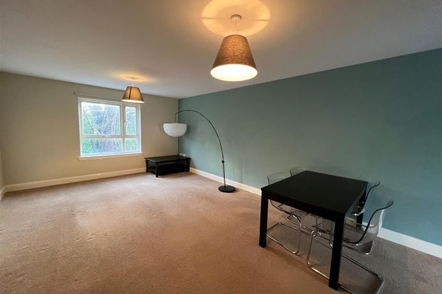 10, Beneagles Court, Auchterarder photo 2