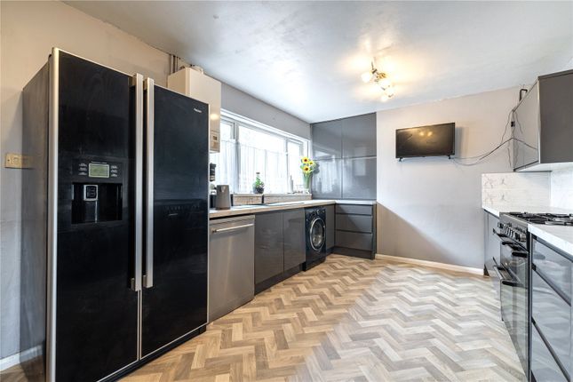 12, Tomouth Crescent, Bideford photo 2