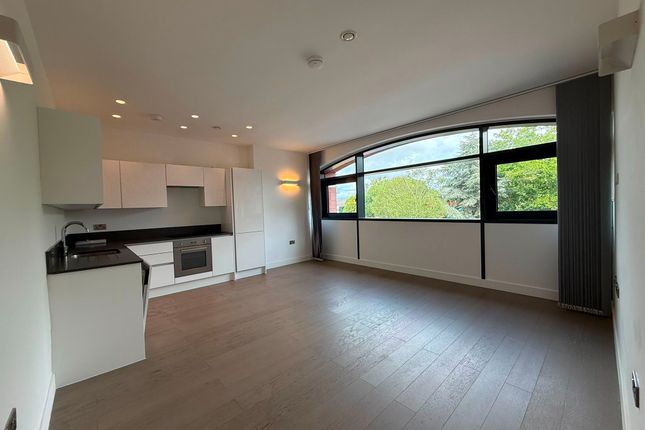 58 Berkshire Court, Bracknell photo 3