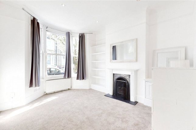 Flat for sale in Montholme Road, Wandsworth Common, Clapham, London