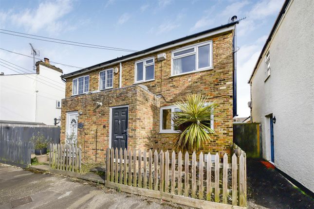 Thumbnail Semi-detached house for sale in Clewer Fields, Windsor