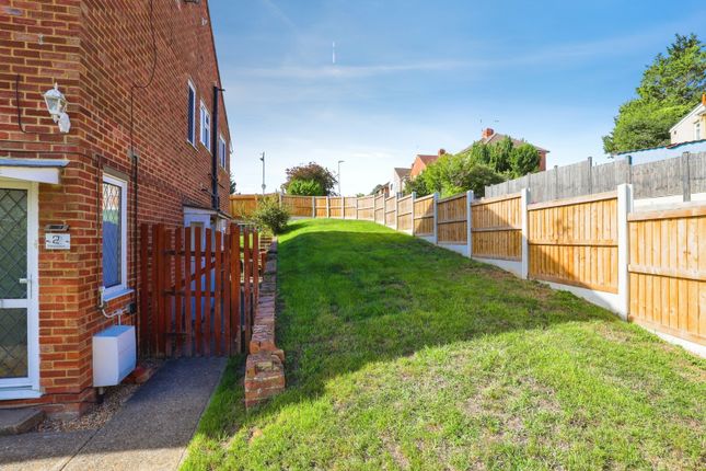 Flat 2, Elaine Court,, Elaine Avenue, Kent photo 4