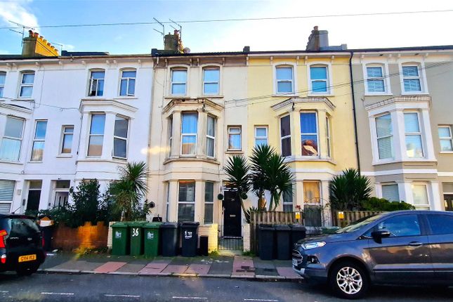 Flat for sale in Langney Road, Eastbourne