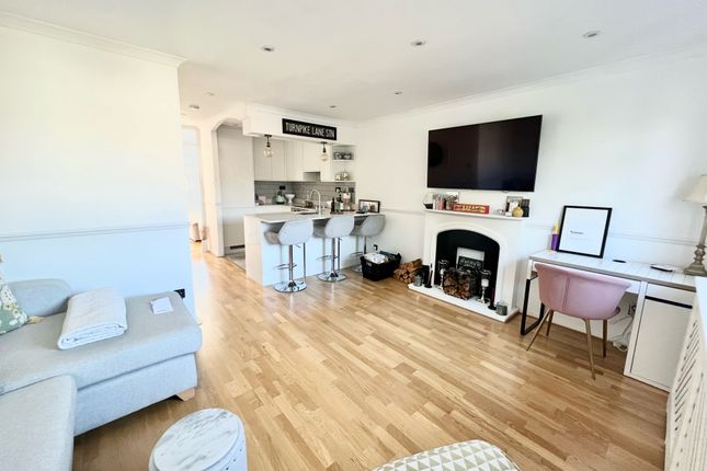 Thumbnail Maisonette to rent in Connifer Gardens, Enfield