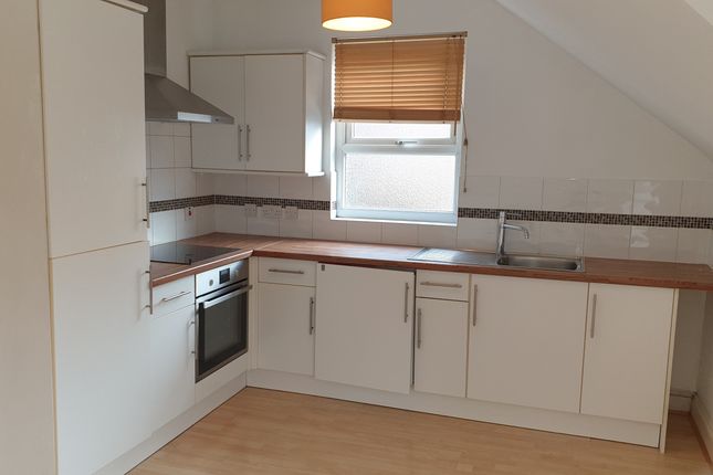 Flat to rent in Castle Street, Luton