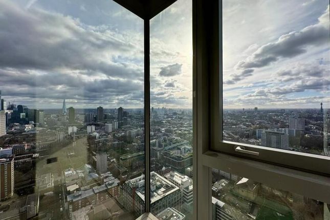 3207, London photo 5