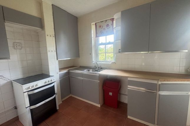 Flat 95B, Muirhead Avenue, Liverpool photo 3