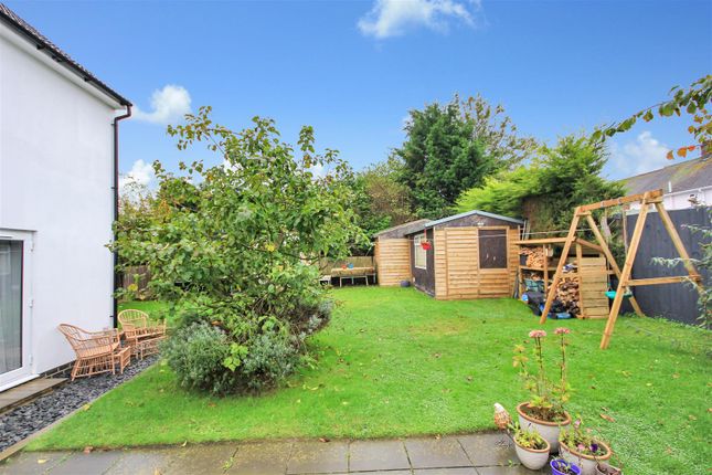 17, Grange Close, Irchester photo 2