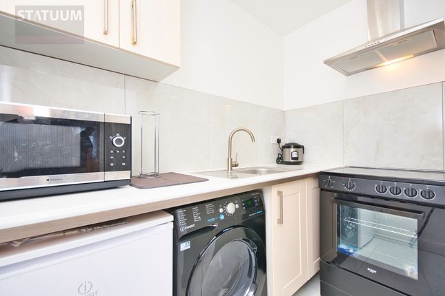 Studio to rent in Wensleydale Avenue, Clayhall, Ilford, Essex