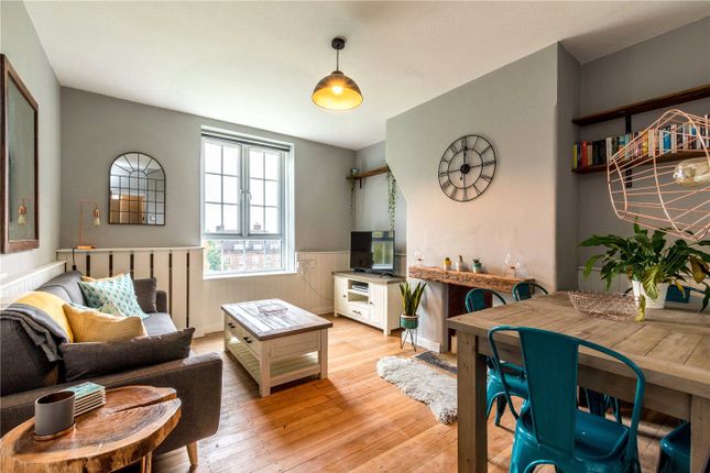 Flat for sale in Whitney House, East Dulwich Estate, London