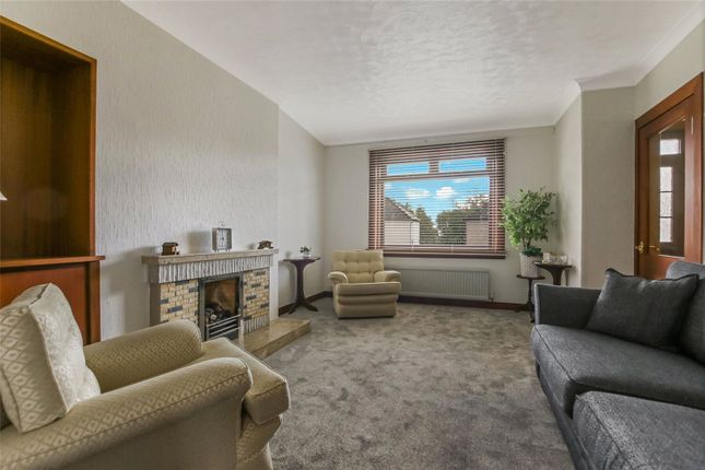 87, Swinton Crescent, Glasgow photo 2