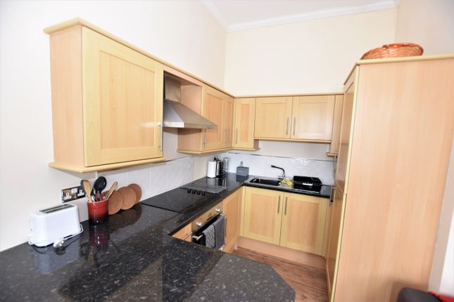 6, Marina Court, Barrow-in-Furness photo 5