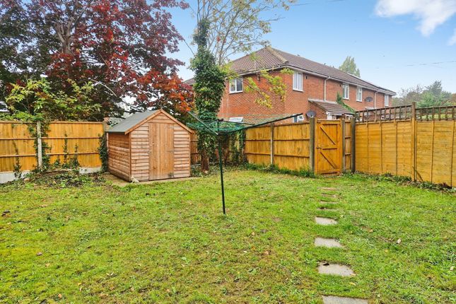 4, Curlew Drive, Fareham photo 2