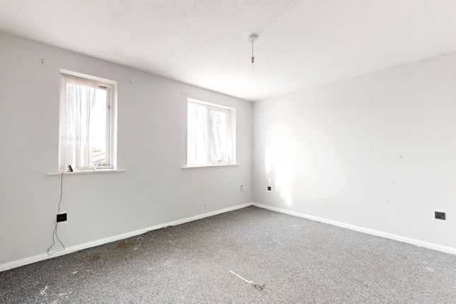 26, Streamside Close, Edmonton photo 5