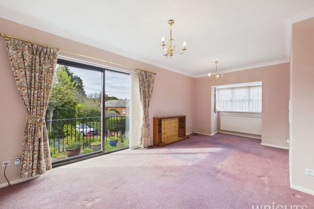 15, Parkside, Welwyn photo 3