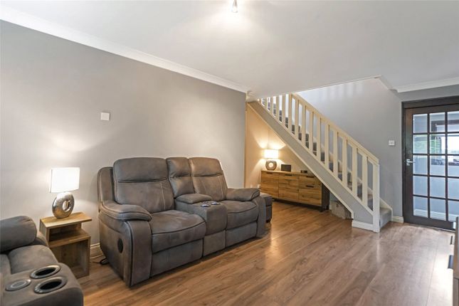 39, Drumnessie Court, Glasgow photo 5