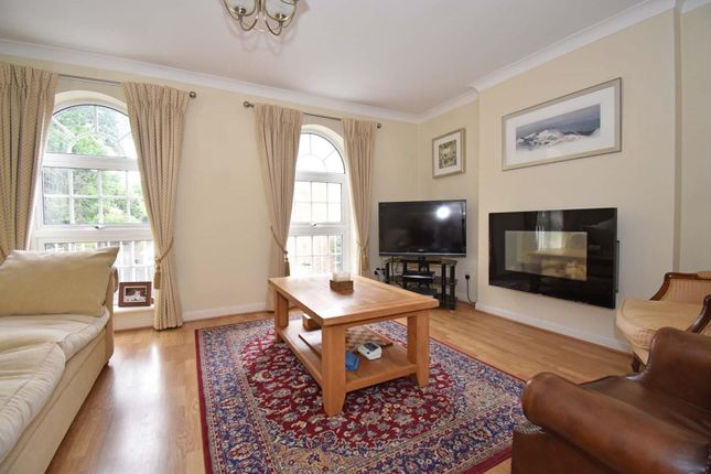 End terrace house for sale in Court Royal Mews, Shirley, Southampton