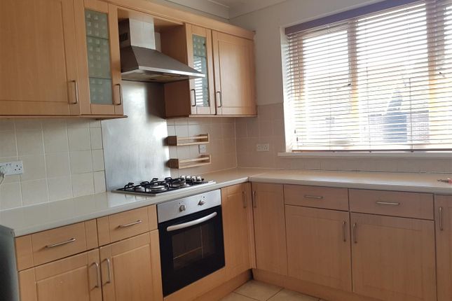 Thumbnail Flat to rent in Norcott Close, Yeading, Hayes