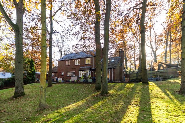 Country house for sale in Woodland Rise, Studham, Dunstable, Bedfordshire