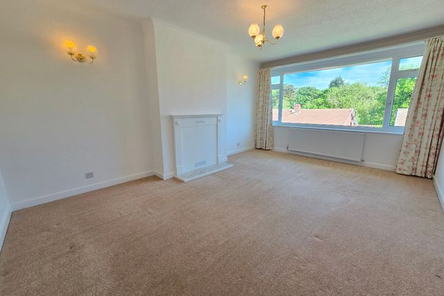 25 Pinewood Drive, Scarborough photo 2
