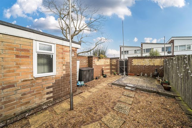 30, Dolphin Crescent, Gosport photo 4