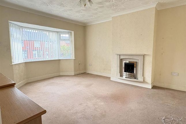 189, Leach Lane, St. Helens photo 3