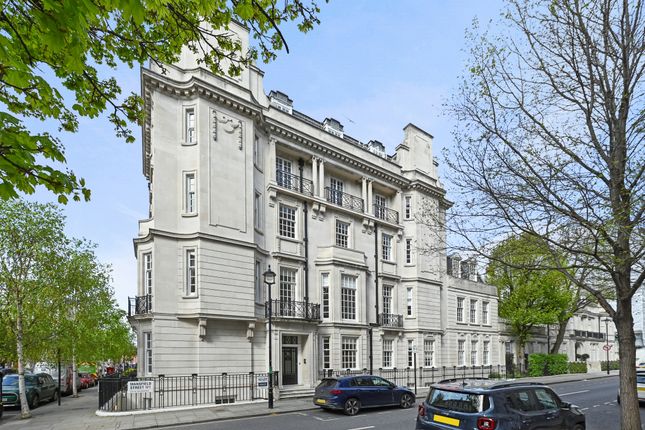 2-bed flat on 8 Queen Anne Street, Marylebone Village, London, £4,225/mo