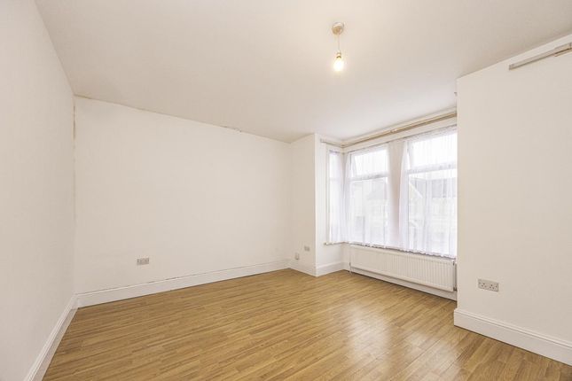 48, Melville Road, London photo 4