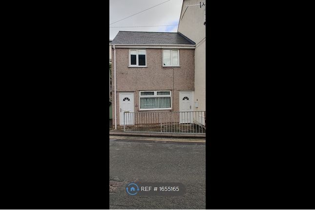 Detached house to rent in Church Street, Glan Conwy