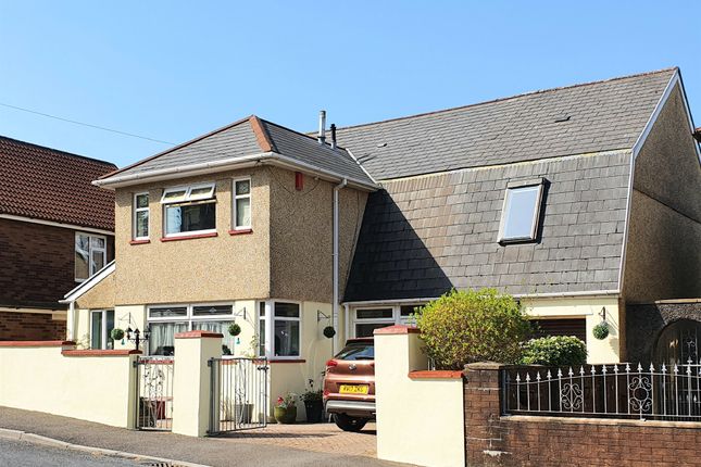 Thumbnail Detached house for sale in Vicarage Road, Penygraig, Tonypandy
