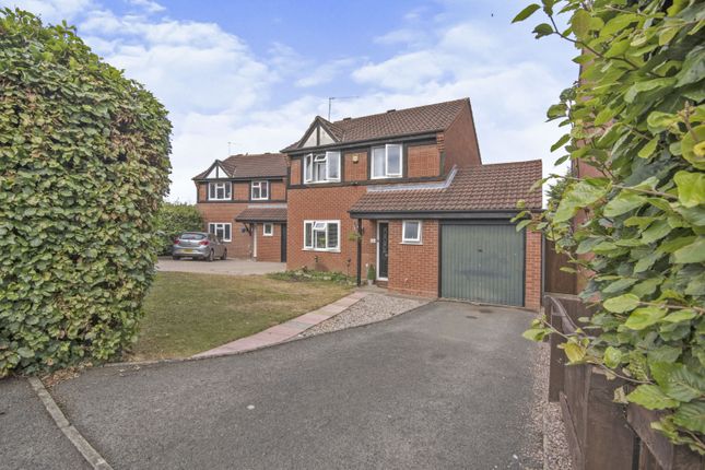 3 bed detached house for sale in Washbrook Close, Worcester WR4