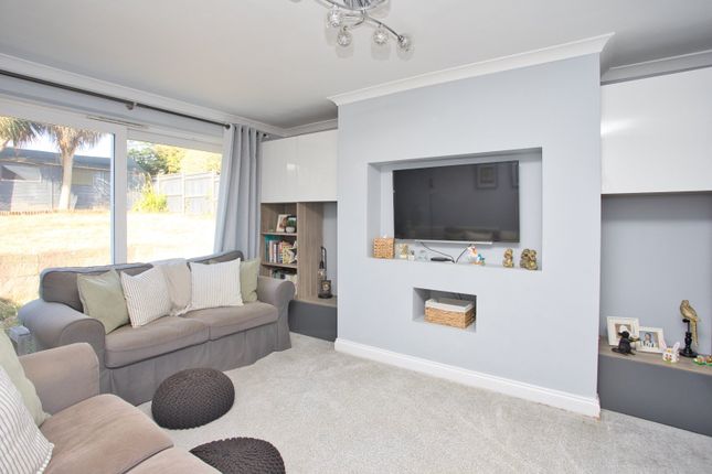 63, Manor Road, Kent photo 2
