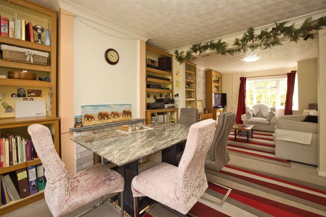 15, Beverley Way, Kent photo 4