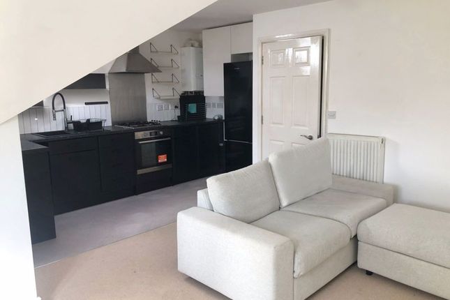 Apartment 3, 214, Blackbird Road, Leicester photo 3